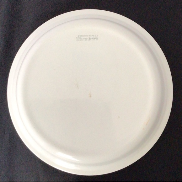 CorningWare Pie Plate with Blue Cornflower Floral Design - Picture 3 of 3